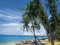 cher papa phat,
ton sourire ensoleill� nous manque, nous te rechercherons et t'aimerons pour toujours.

maman, ma s?ur hella et moi, nous sommes parties pour le vietnam. nous avons suivi tes traces de saigon � nhatrang, danang, hue, hanoi, baie d'halong. nous avons decouvert les beaut�s culturelles du pays et nous avons retrouv� notre pays paternel.
asma vuong.

monsieur baoson99:
