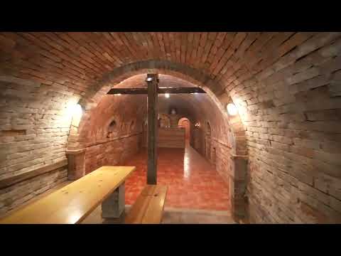 Video Vinné sklepy s ubytováním v Bořeticích