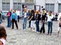Jumpfreakz geven jump les bij buurtfeest 'oase' Hoensbroek