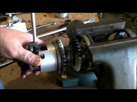how to repair evinrude outboard motor