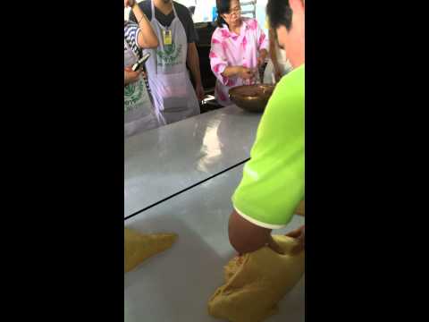 ขนมปังเนยสด - 3 การตบแป้ง
