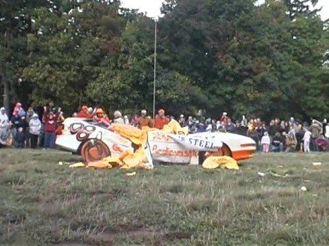 Pumpkin dropped on car 2008