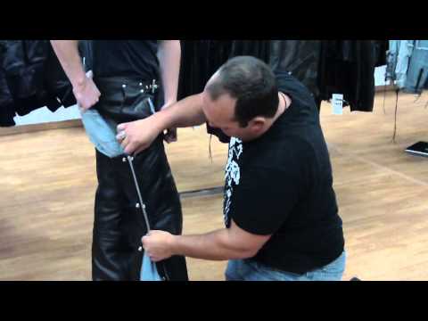 how to fit chaps