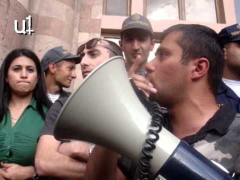 Սպասում են վարչապետին