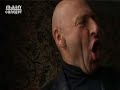 remu aaltonen esitt�� porvoon kotinsa. t�m� juttu kuvattiin vuonna 2003 pari kuukautta ennen kuin aaltosen asunto paloi.