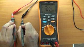 Agilent U1272A data logging multimeter review and buyers guide
