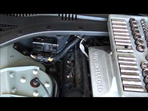 Replacing Spark Plugs on a Jaguar S type R part 2
