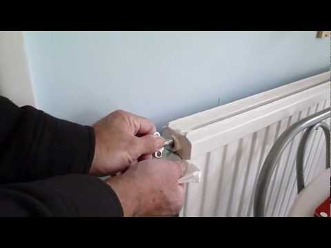 how to bleed an old radiator