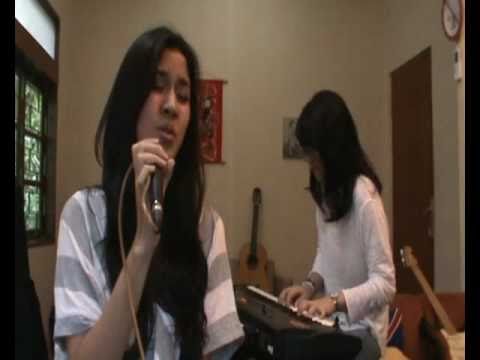 Down To Earth (Justin Bieber) Cover By Raisa Down To Earth (Justin Bieber) Cover By Raisa