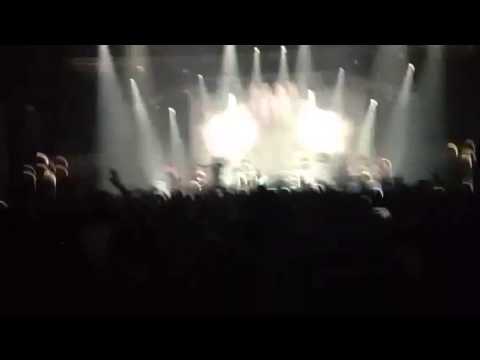 Woodkid – Iron live @ Le Zénith de Strasbourg