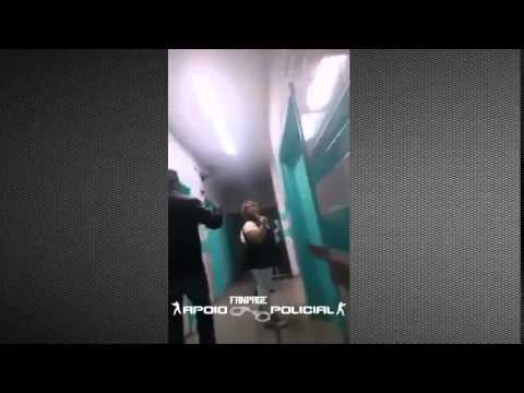 Vereador flagra médicos dormindo em serviço e cobra geral