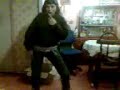 Una pokemona bailando 
