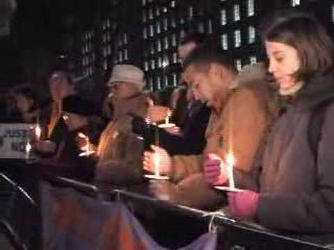 Liberal Democrat MPs protest against ...