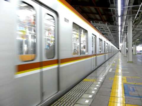 東京メトロ10000系10119F　和光市