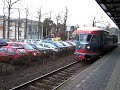 Langs en tussen de rails