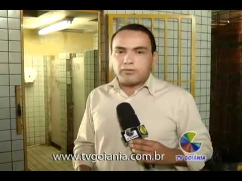 São Paulinos são presos transando em banheiro público São Paulinos são presos transando em banheiro público