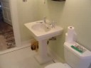 521 W Ormsby Ave master bdm/bath 8/30