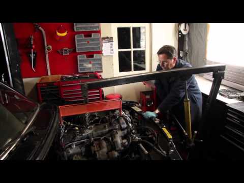 Removing the Engine and Transmission Together from a Mercedes Diesel