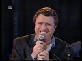 live performance Avihu Medina & Yehoram Gaon אל תשליכני לעת זקנהמילים: מתוך תהיליםלחן: אביהו מדינהאל תשליכני לעת זיקנהימלא פי תהילתךכל היום תפארתךאל תשליכני לעת זיקנהככלות כוחי אל תעזבניDon't Abandon me in old age My mouth shall be filled with Thy praiseMy mouth shall be filled with Thy praiseMy mouth shall be filled with Thy praiseAnd with Thy glory all the day.