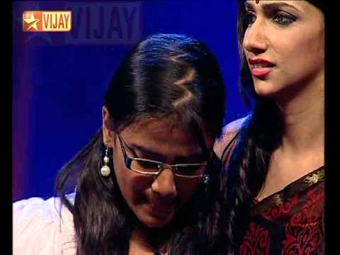 Rakshitha - Dedication Round | Anchors welcome Rakshitha who dedicates Kannae Kalaimanae from Moondraam Pirai for her late father | The judges show their appreciation by...