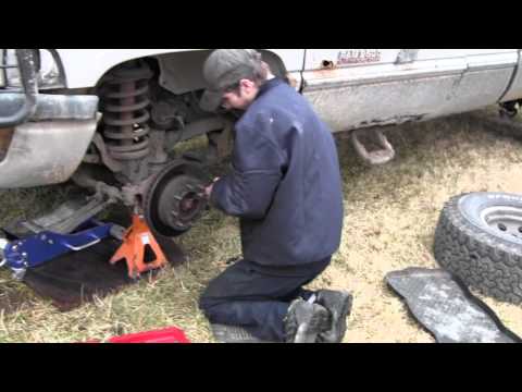 Dodge Ram Front Wheel Bearing Failure and Replacement Part 1