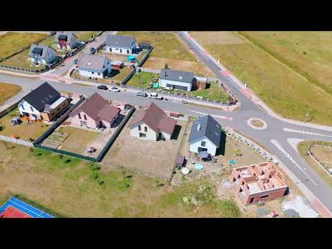 Video Moderní novostavba domu 5+kk, Poděbrady - Choťánky o celkové ploše 158m2 s garáží a pozemkem o výměř