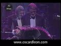 Oscar D' Leon cantando un Tango