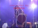 como uma loba acariciame