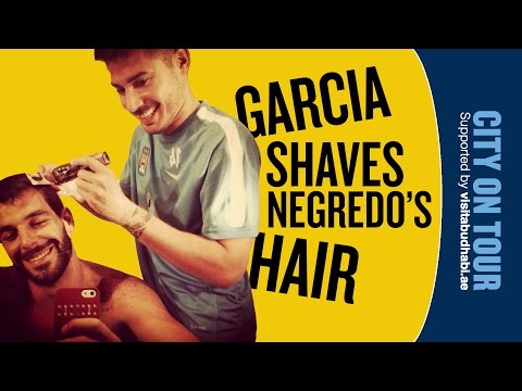 GARCIA SHAVES NEGREDO'S HAIR | Kelly's Tour Diary GARCIA SHAVES NEGREDO'S HAIR | Kelly's Tour Diary