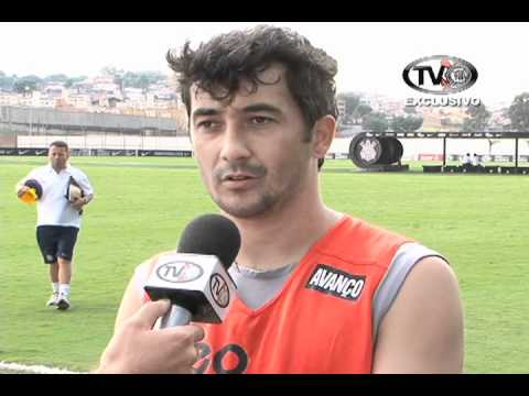 Maestro Douglas d� sua primeira entrevista ap�s retornar ao Corinthians