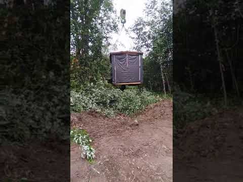 Установка перевозной мобильной бани 2,3х4,0 м в деревне Пчевжа Киришского района при стесненных условиях работы