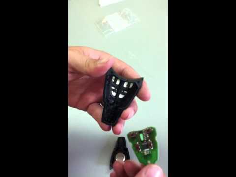How to disassemble a Saab 9-3 FOBIK electronic key
