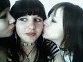 Sylvanie, Lyndsay, Kimi 2 refais !