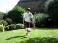 videos de barefoot all around the world - soccer skills - Andy in the garden!