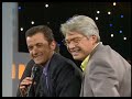 tentative d'�quilibre sur un taureau maine anjou... extrait de l'�mission 