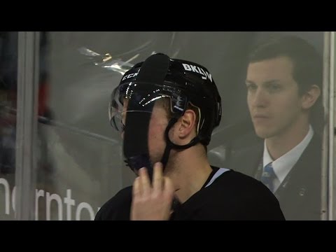 Video: Weird moment as Bailey gets Tavares’ stick stuck in visor