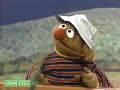 Sesame Street: Bert and Ernie Fish Call