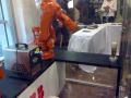 ABB - výčep piva robotickou rukou