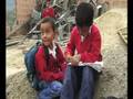 videos de Rewrite the Future: Mairead Maguire calls out for education for children affected by conflict