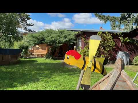 Video Prodej větší zahrady s chatou, blízko centra Rosic