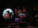 bernardo baraj: saxo; juan barrueco: guitarra.

filmado por osvaldo and�chaga, en el marco del festival 