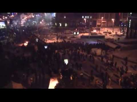 Трансляцію завершено. #Євромайдан - камера №2 (11 грудня 2013)