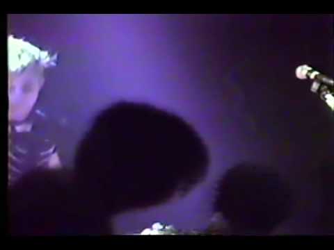 I Walked With A Zombie - 3D Invisibles Vintage Three D's on the Rampage!