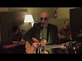 This was from a nice little house concert at Q Division recording studios. The tune is a reissued 70's demo by Mr. Parker and he's backed by The Figgs (who opened) along with Scott Janovitz on keyboard. Shot with a Kodak Zi8(720p 60fps)/Sony ECM-DS70P mic combo. For more info: grahamparker.net http thefiggs.net