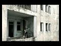 Magapas sagapo, Stefanos Dimosthenous, Heaven music, mousiki: Giannis Fatouros, stixoi: Giannis Liontos. Direction: Dimitris Sylvestros, Make up: Morfee, styling: Meti Tsoukatou, Dir.of Fotografy: Dimitris Dimopoulos, Production Assistant: Mixalis Mpousounis.