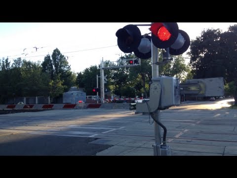 railroad crossing - I was hopping to catch a train today ether the SACRT light rail or Union Pacific but instead it was a signal malfunction. This wasn't the only crossing malfu...