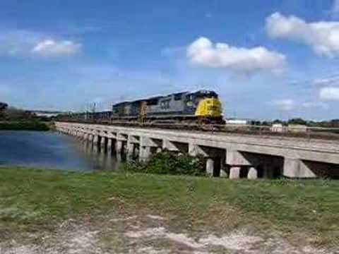 CSX phosphate shuttle