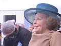 Koningin Beatrix doopt MS De Zonnebloem