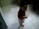 menino sapeca