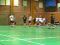 videos de Mini bryter in på högerkanten där Hannes skapat en lucka och sätter 16-8 mot RP